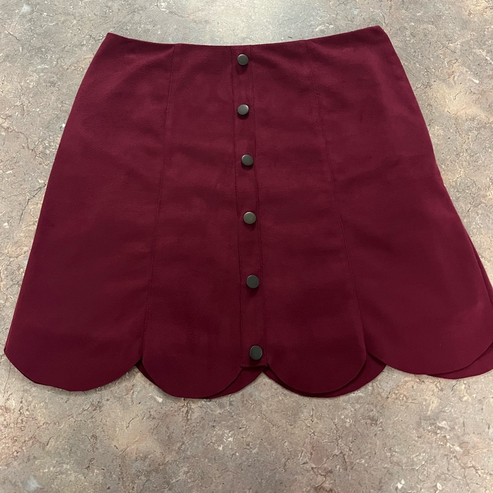 LC Lauren Conrad Burgundy Scalloped Mini Skirt
